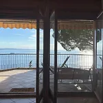 Vista Blu Apartment